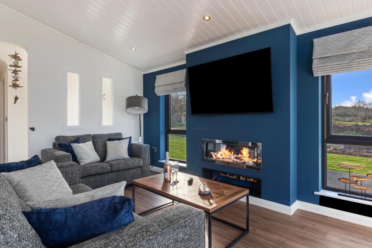 Hiraeth - Luxury Lodge With Hot Tub, Close To Beach Penally Exteriér fotografie