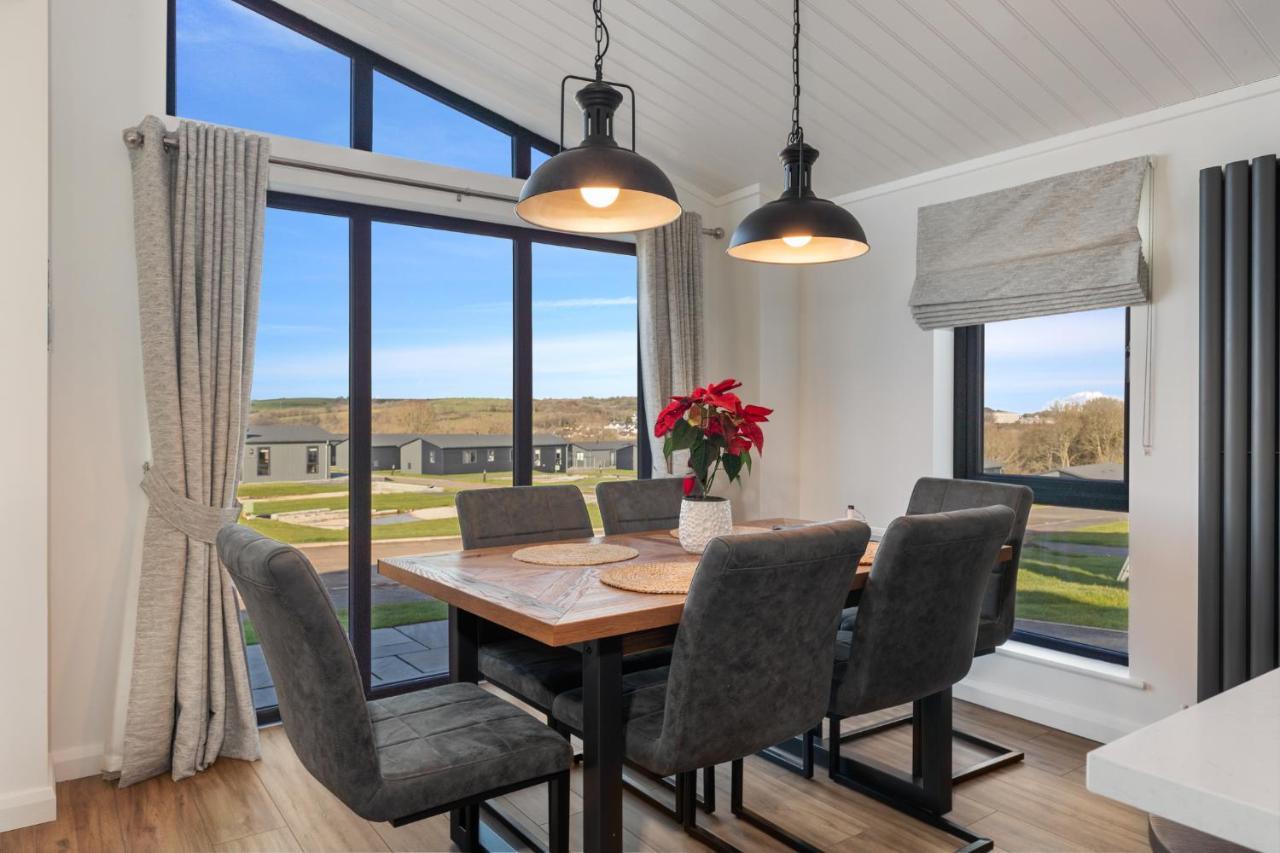 Hiraeth - Luxury Lodge With Hot Tub, Close To Beach Penally Exteriér fotografie