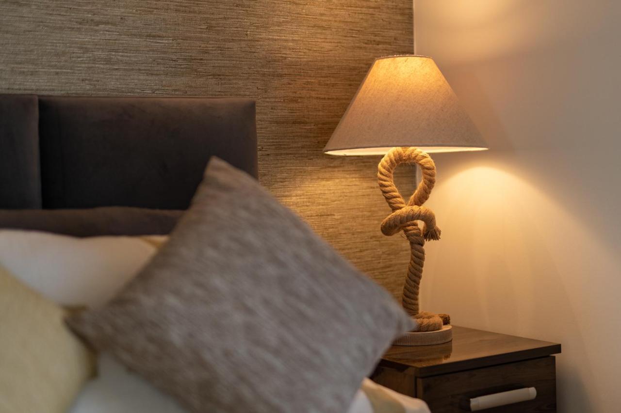 Hiraeth - Luxury Lodge With Hot Tub, Close To Beach Penally Exteriér fotografie